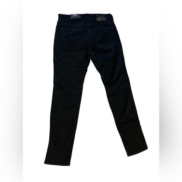 NWT Hollister No Fade Black Distressed Destroyed Athletic Skinny Jeans, 31 X 32 - Picture 7 of 12